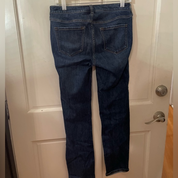 Old Navy Maternity Side Low Panel Straight Boot Jeans - Picture 7 of 10